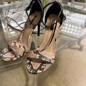 Parker & Sky Tan/Black Snake Print Heels